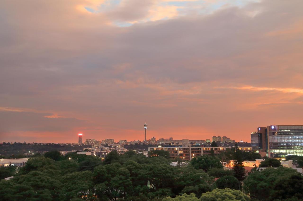 Hyatt House Johannesburg Rosebank Ngoại thất bức ảnh